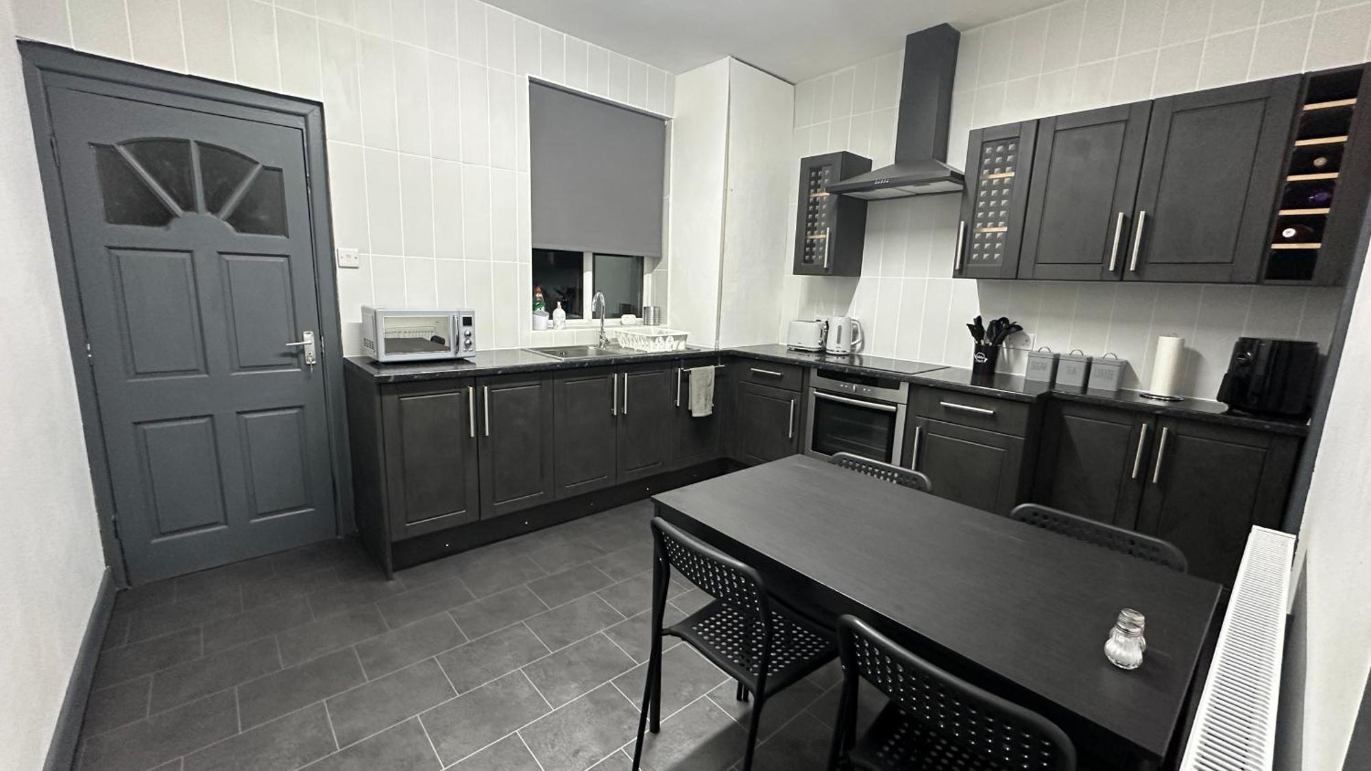 Modern 2 Bed Near Turf Moor Football Stadium, Parks, Canal And Lake Burnley Extérieur photo